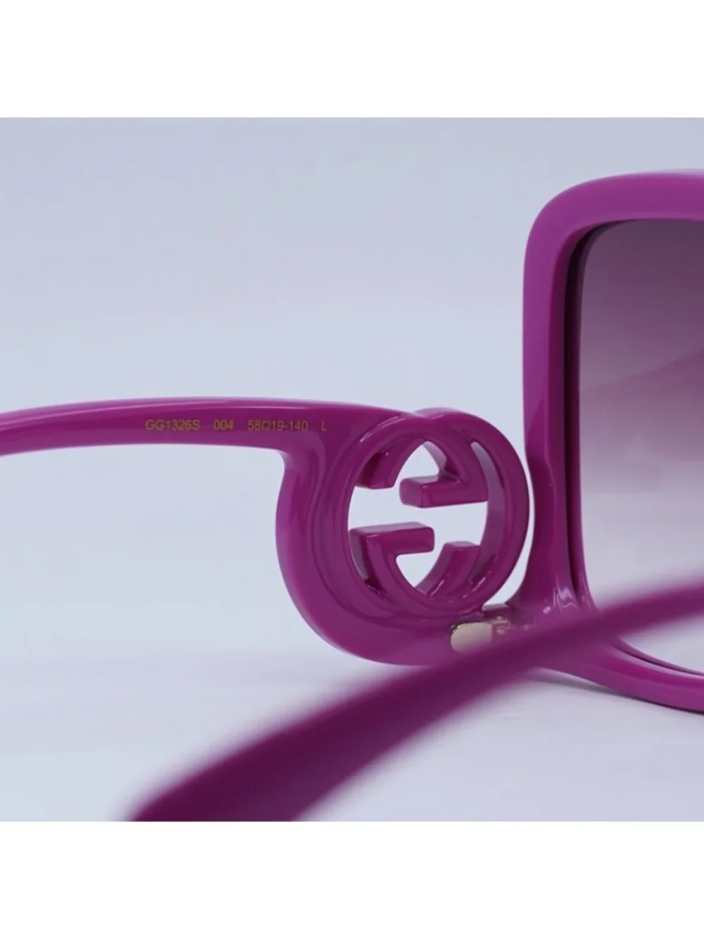 Gucci GG1326S 004 Sunglasses Fuchsia Square Frame, Violet Gradient Lenses